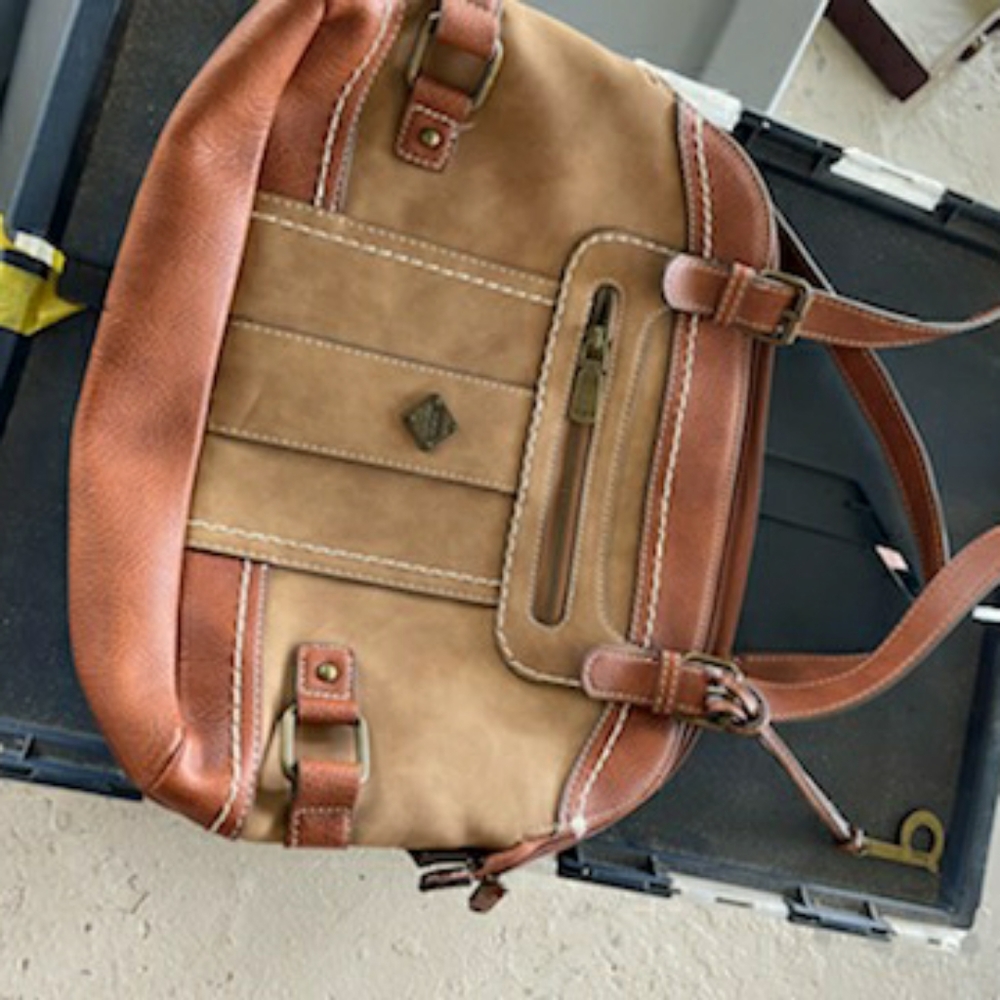 Purse - Picture 3 of 3